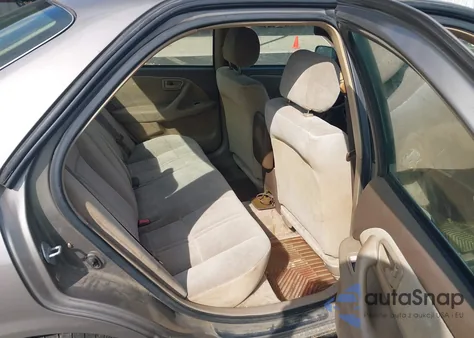 1999 Toyota Camry Ce из США, поврежденный, VIN 4T1BG22K5XU568581